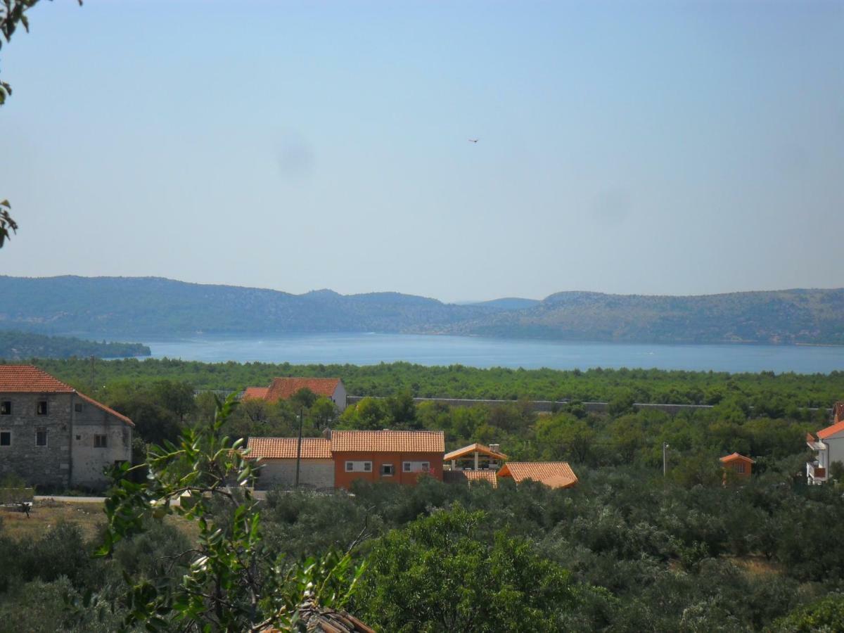 Apartman Hill Hotel Skradin Esterno foto