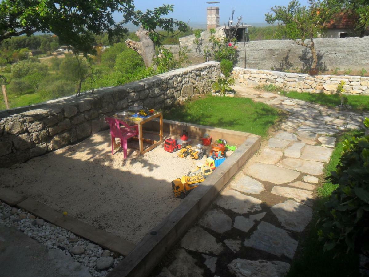 Apartman Hill Hotel Skradin Esterno foto