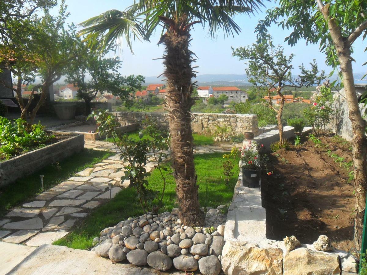 Apartman Hill Hotel Skradin Esterno foto